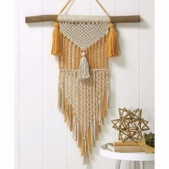 Herrschners Phoenix Macrame