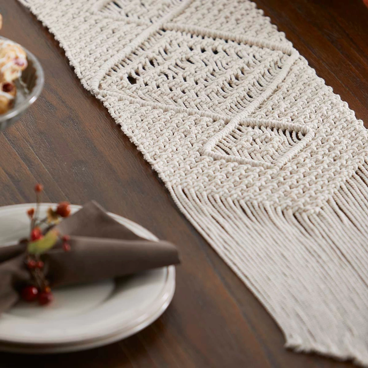 Herrschners Diamond Trellis Table Runner Macrame - Image 2