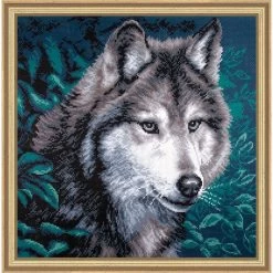 Collection D'Art Gray Wolf Stamped Cross-Stitch Kit