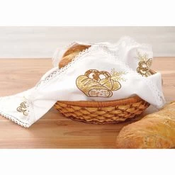 Leisure Arts Bread Basket Cloth I Stamped Embroidery Kit