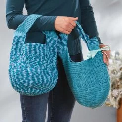 Willow Yarns Sapphire Sky Totes Crochet Kit