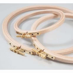 Frank Edmunds & Co. Beech Embroidery Hoop Set